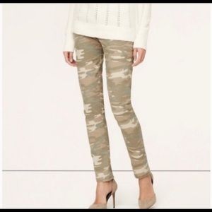 LOFT Skinny jeans Camo